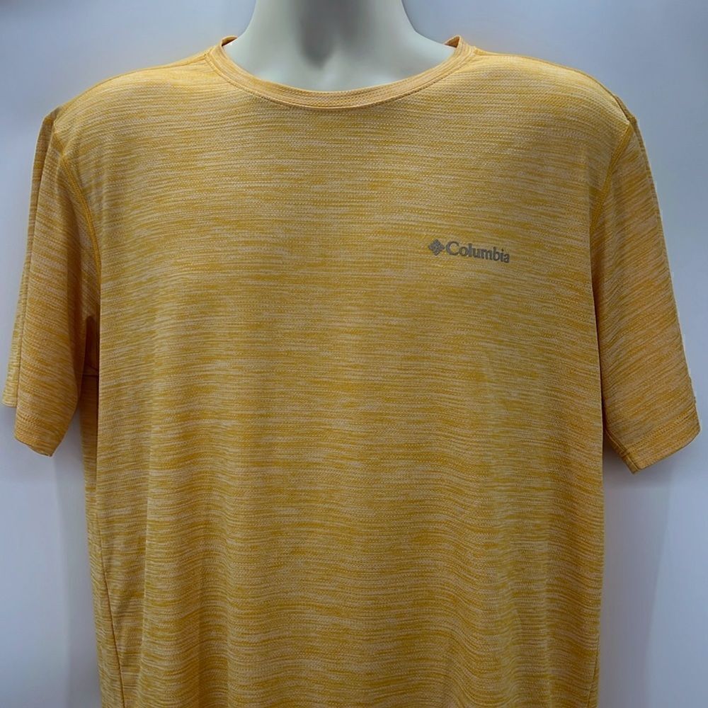Columbia sunny yellow short sleeve shirt